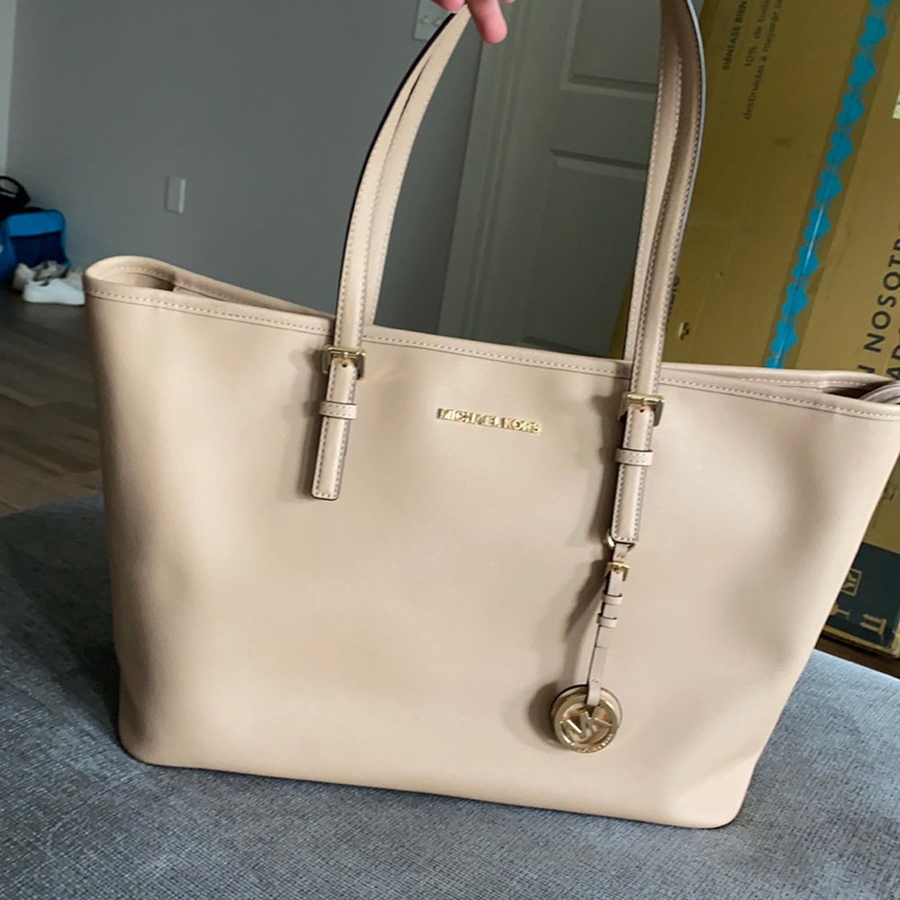 Michael Kors Tote